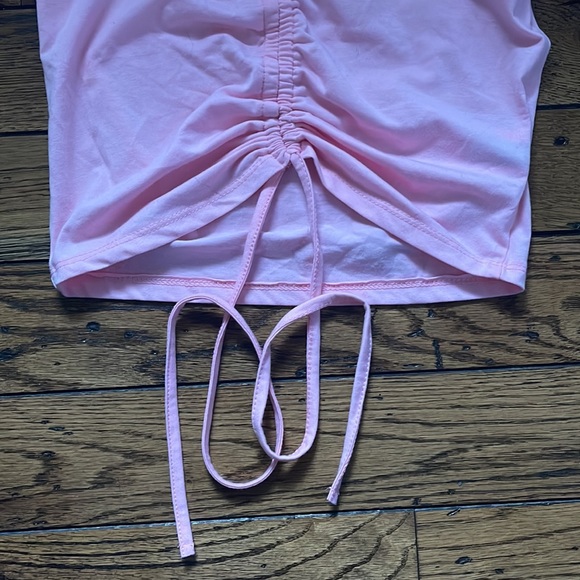 Woman’s size XS pink crop top with tie SHIEN - Picture 3 of 4